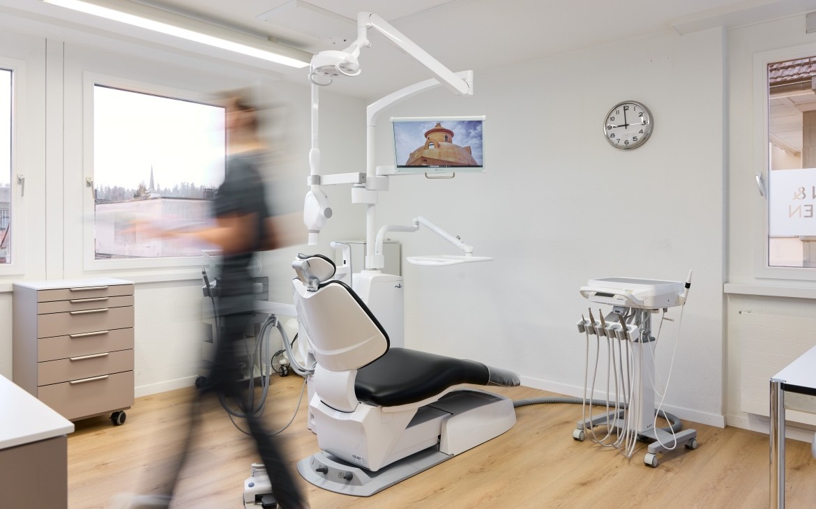 Eindrücke der Zahnarztpraxis in Lyss