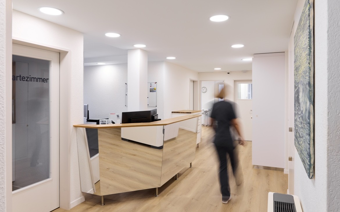 Eindrücke der Zahnarztpraxis in Lyss